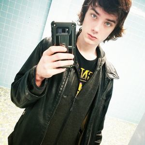 Meet your Posher, Collin